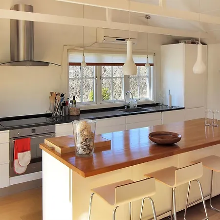 Ava - 1km From The Sea By Interhome *